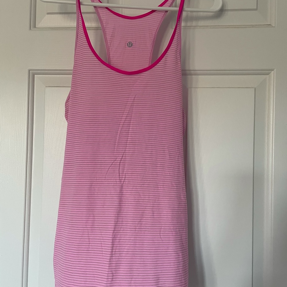 Lululemon tank